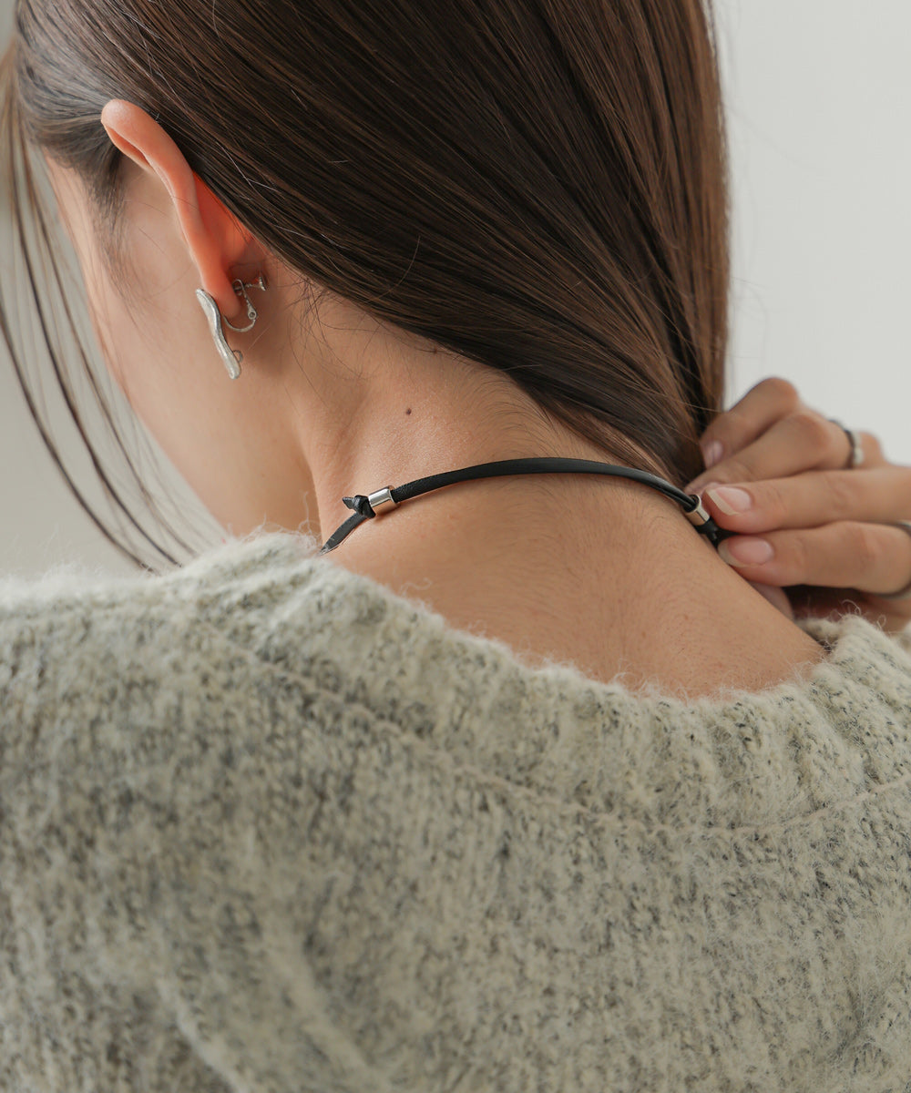 リングモチーフネックレス