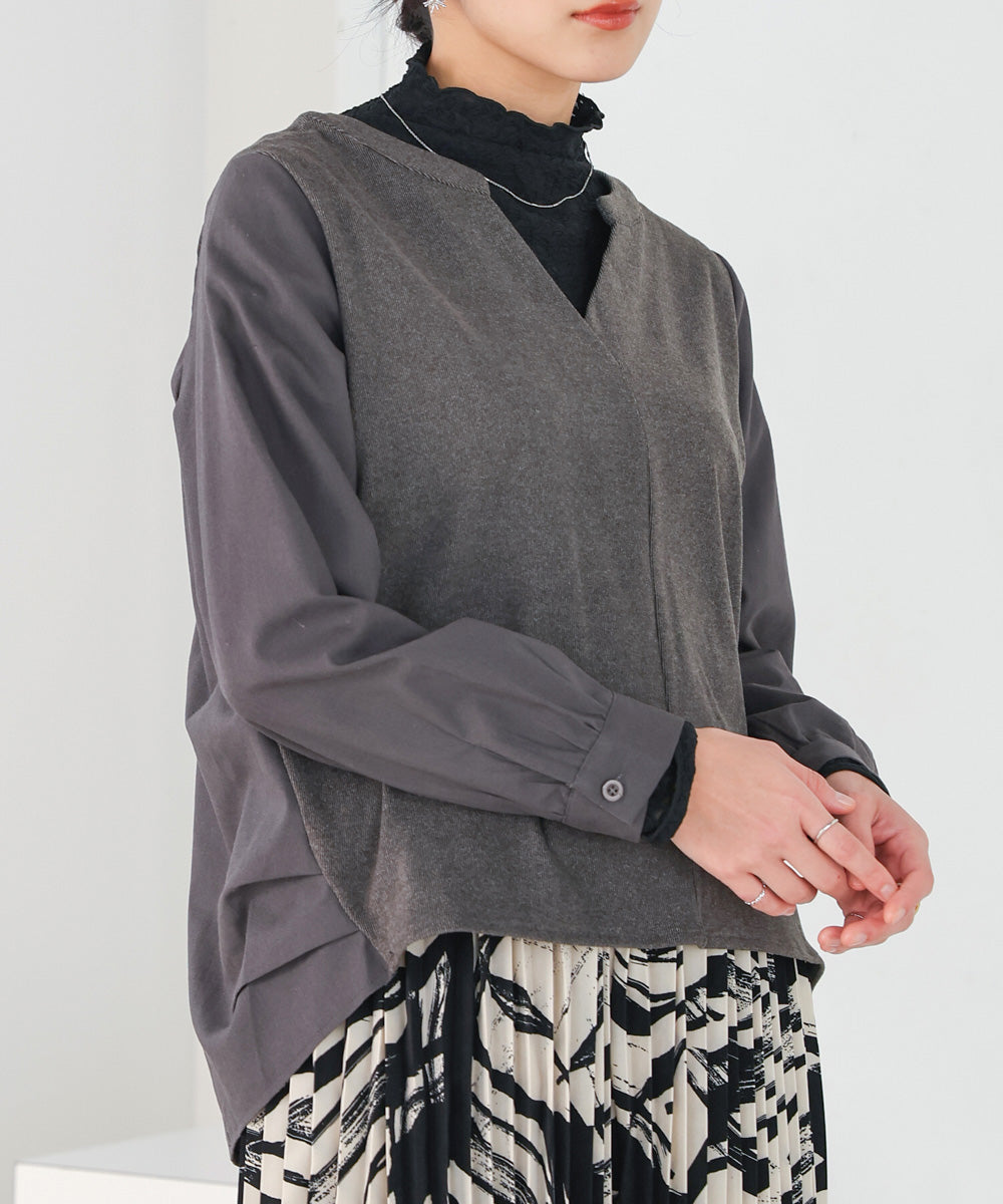 【WEB限定】Vネックコーデュロイドッキングトップス
