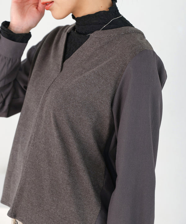 【WEB限定】Vネックコーデュロイドッキングトップス