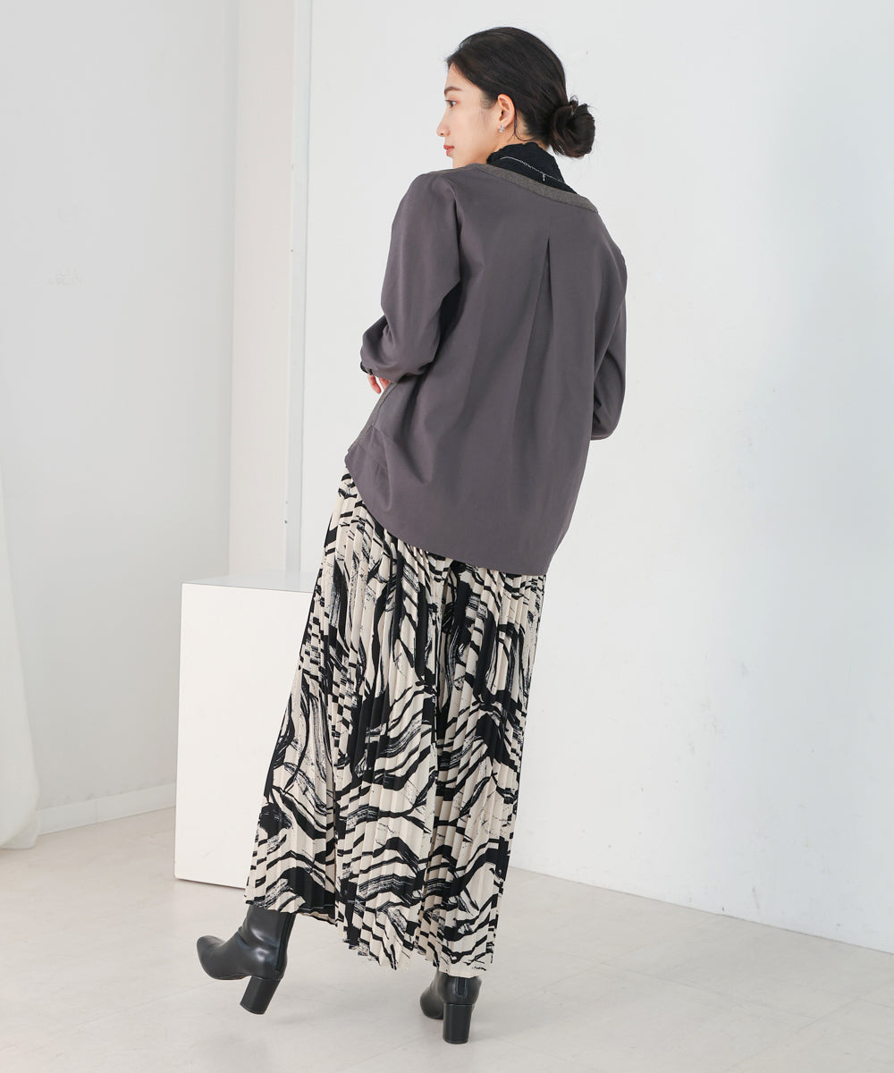 【WEB限定】Vネックコーデュロイドッキングトップス