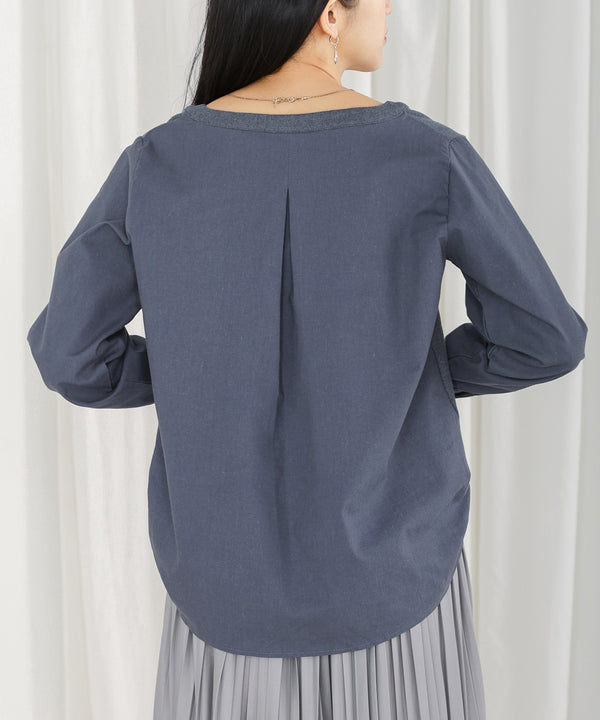 【WEB限定】Vネックコーデュロイドッキングトップス