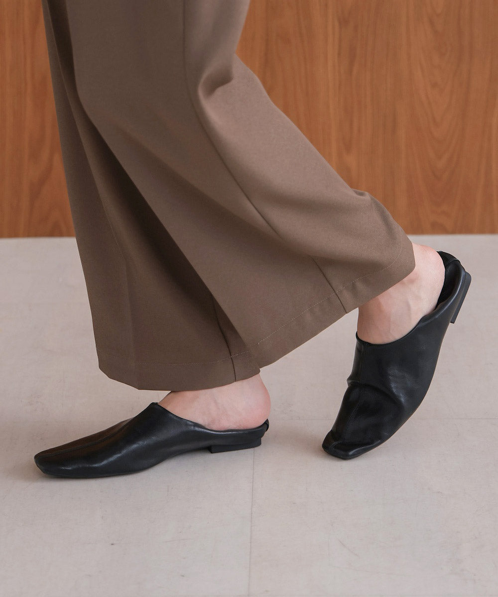 faux leather square toe shoes