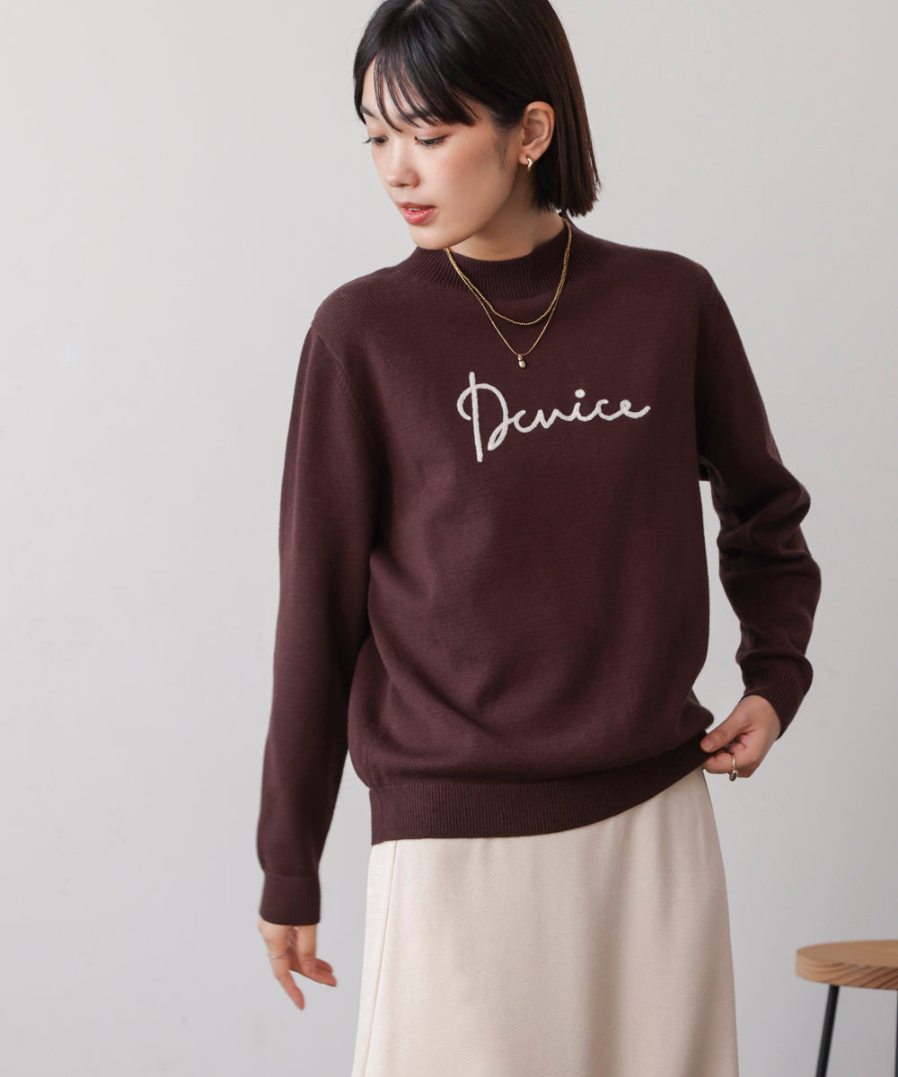 刺繡ロゴニット