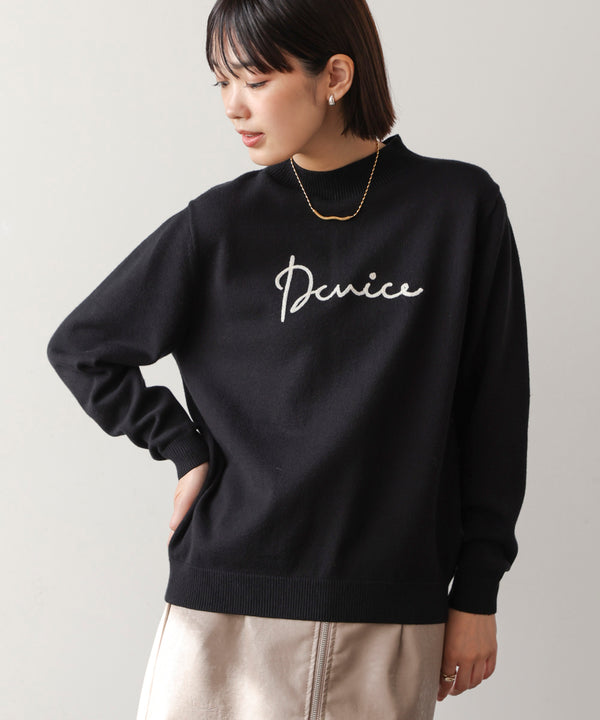 刺繡ロゴニット