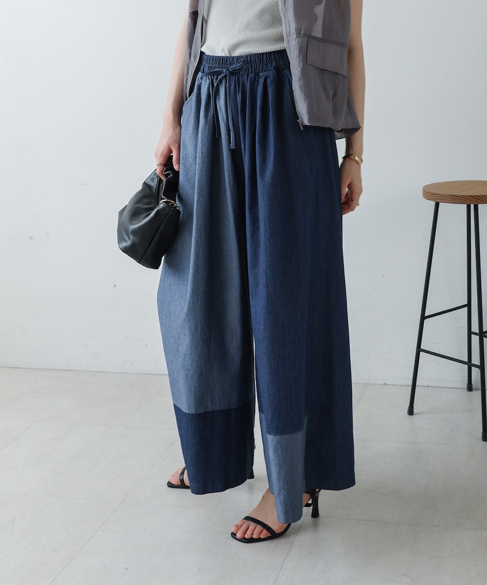 配色デニムパンツ