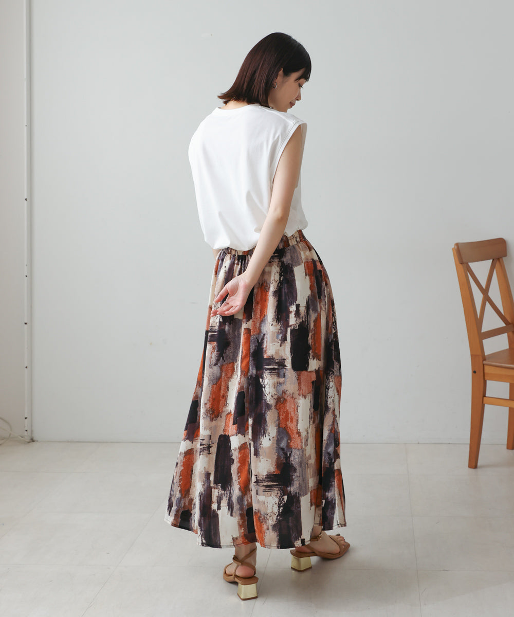 ペイント柄スカート