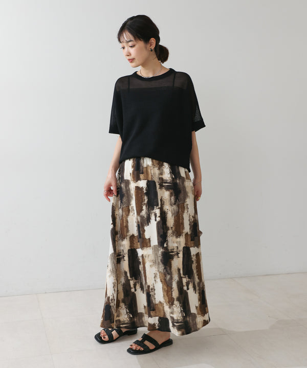 ペイント柄スカート