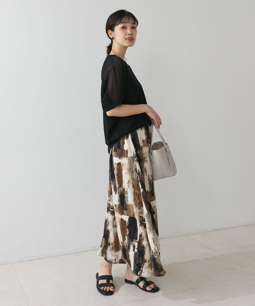 ペイント柄スカート