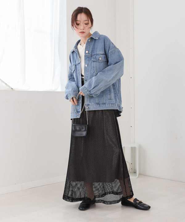 loose denim jacket