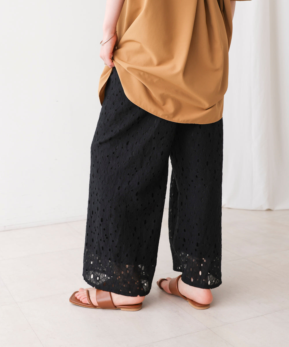 フラワーモチーフワイドパンツ