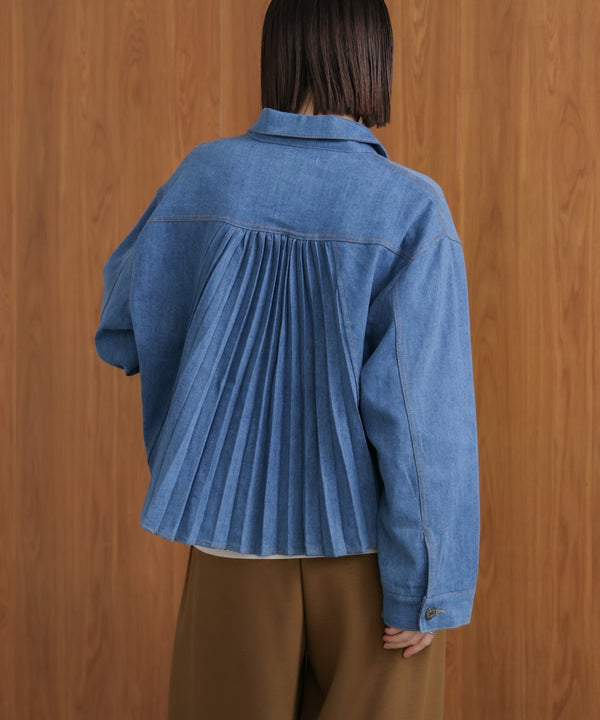バックタックデニムジャケット