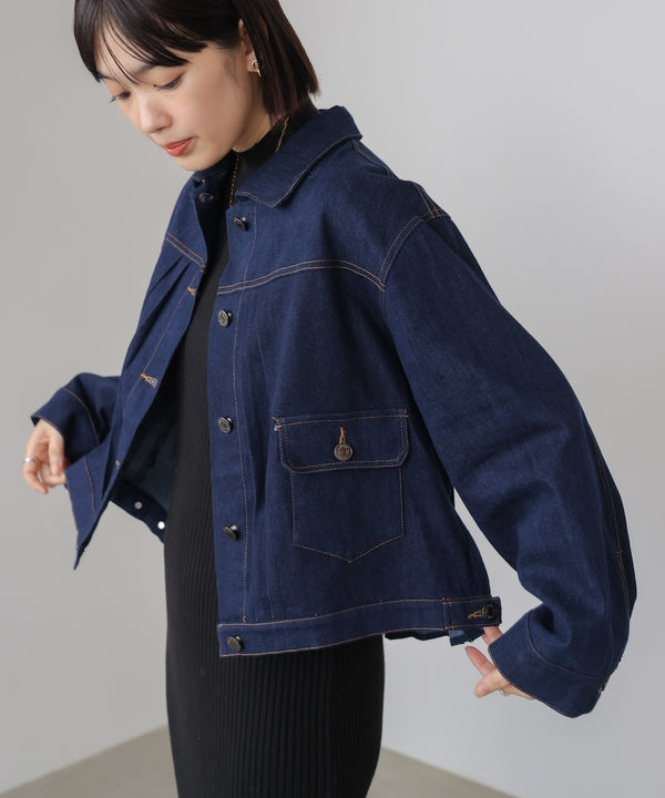バックタックデニムジャケット