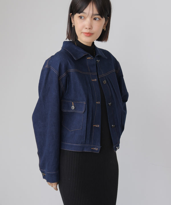 バックタックデニムジャケット