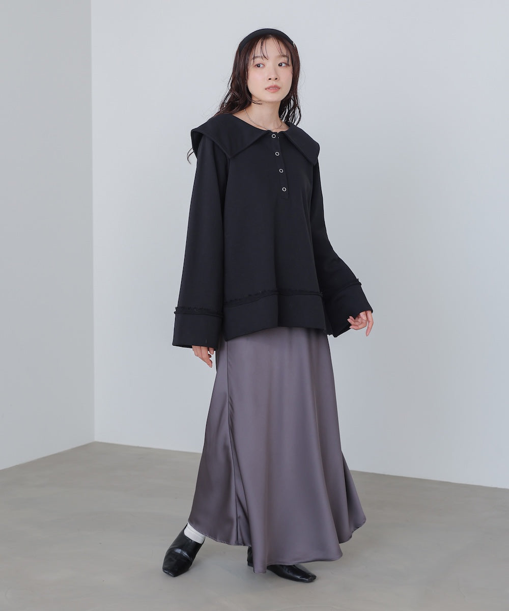 サテンナロースカート