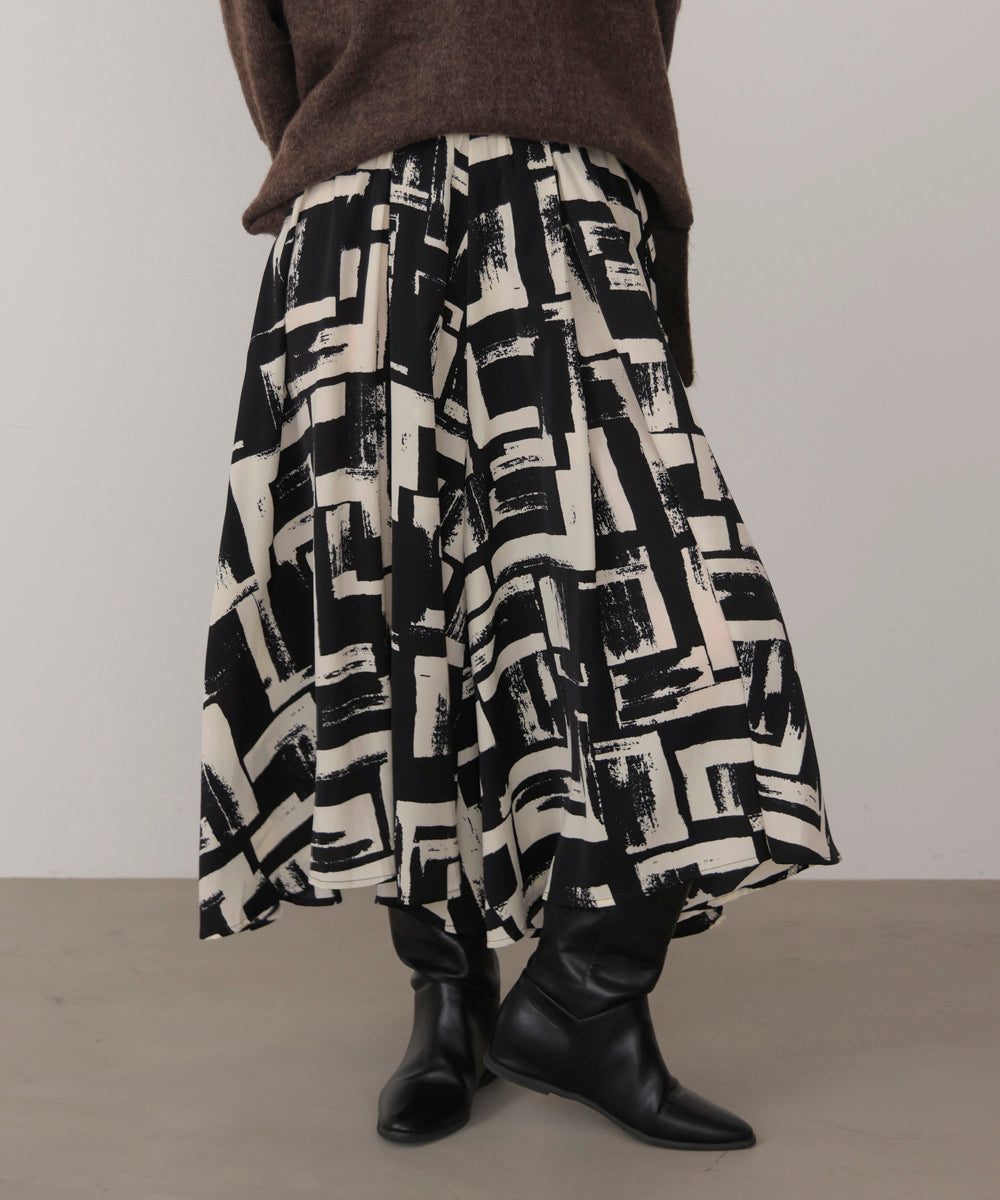 モノトーン柄パンツ