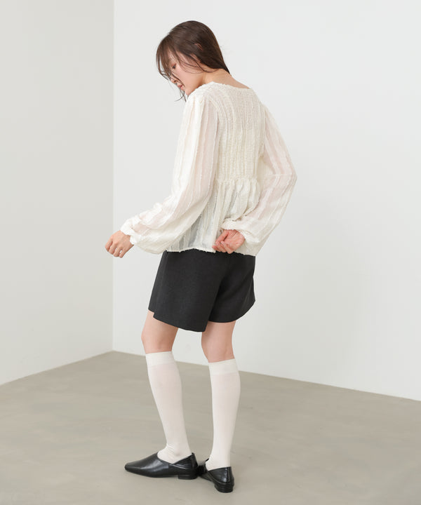 フロントねじりシャギーブラウス