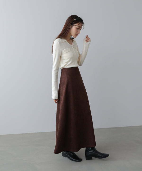 くるみボタンポロニット