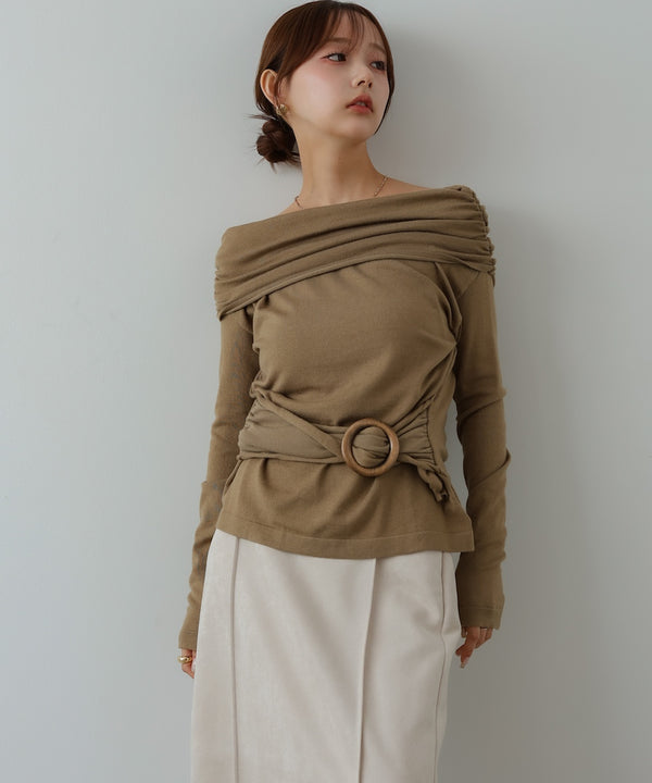 オフショルウエストマークトップス