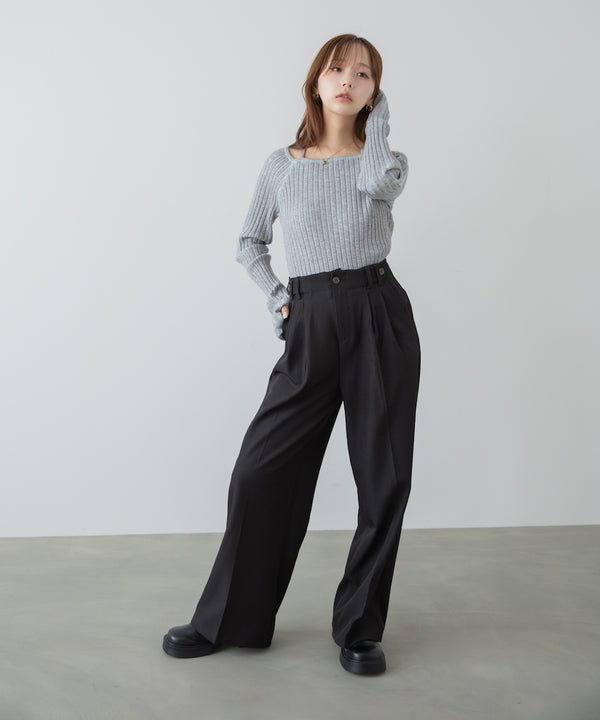 ツータックパンツ