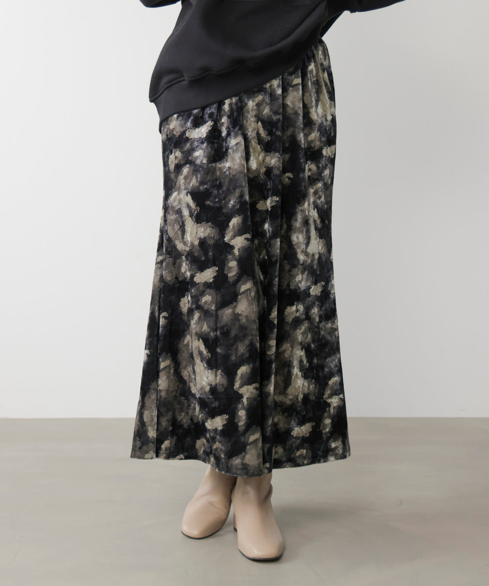 ベロアニュアンス柄スカート