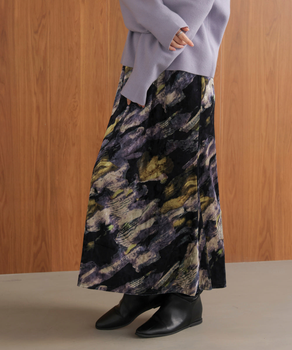 ベロアニュアンス柄スカート