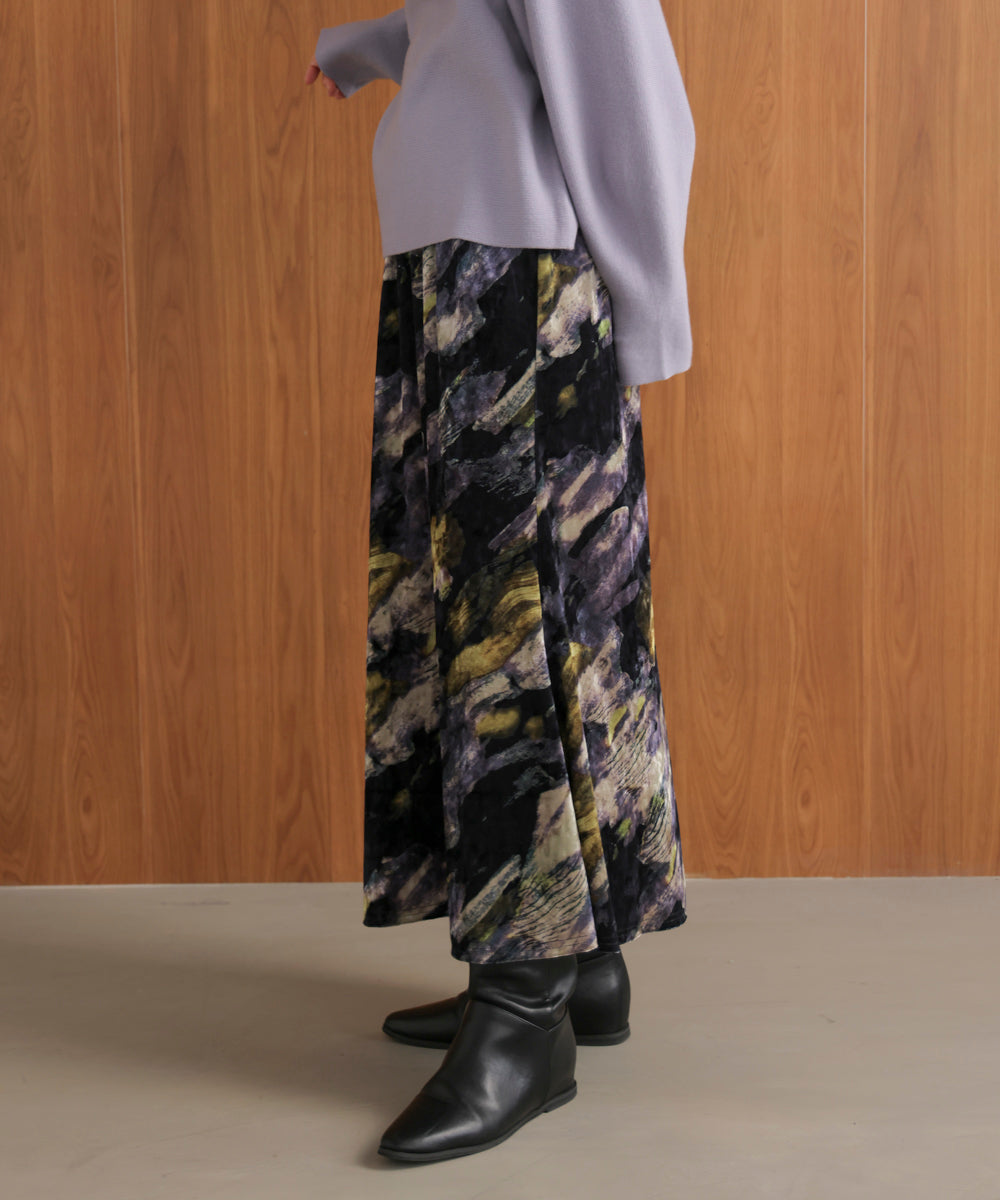 ベロアニュアンス柄スカート