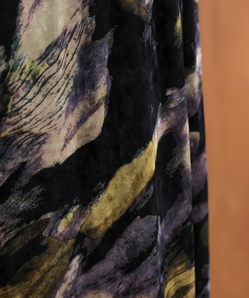 ベロアニュアンス柄スカート