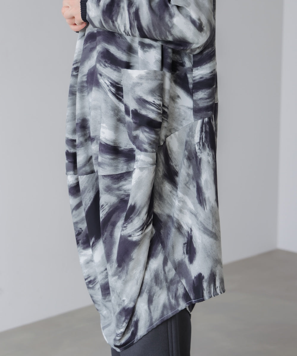 まだら柄ドレープワンピース