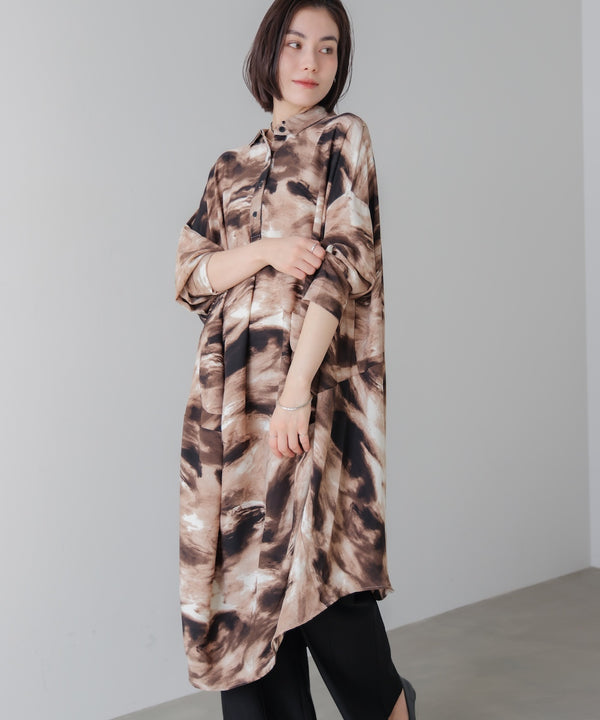 まだら柄ドレープワンピース