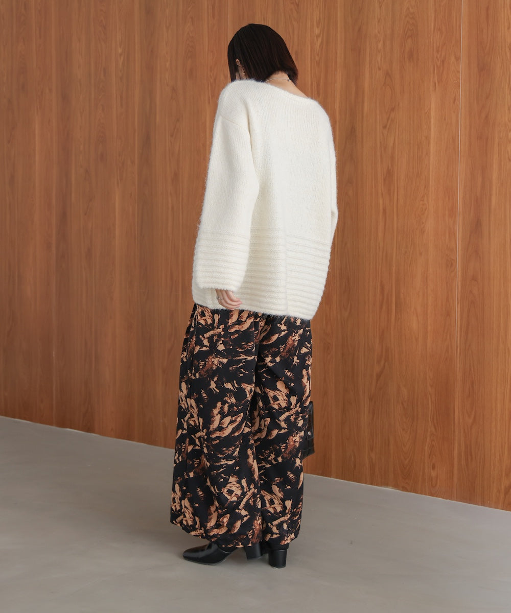 モノトーン柄パンツ