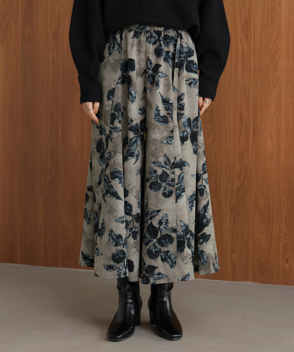 花柄フレアパンツ［12/12発送予定］