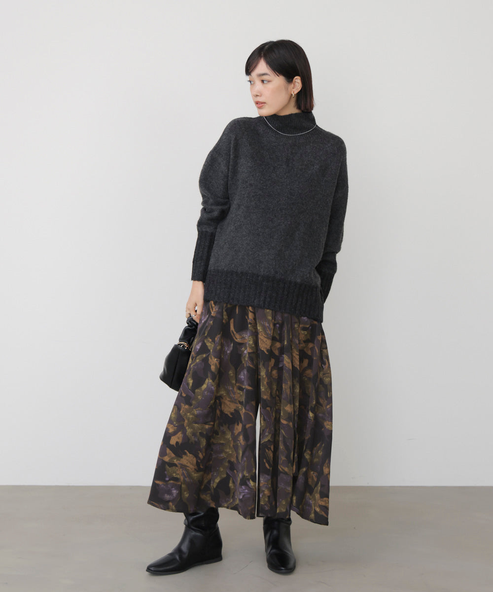 花柄フレアパンツ［12/12発送予定］