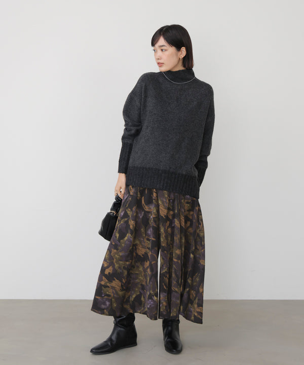 花柄フレアパンツ［12/12発送予定］