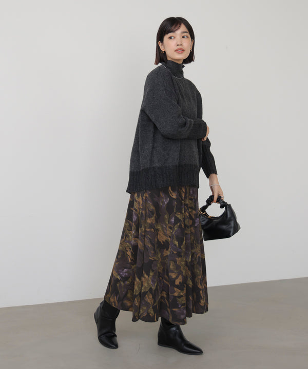 花柄フレアパンツ［12/12発送予定］