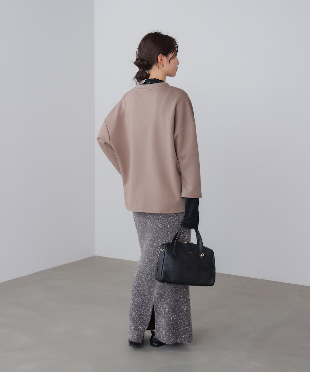 ファープリントプルオーバー