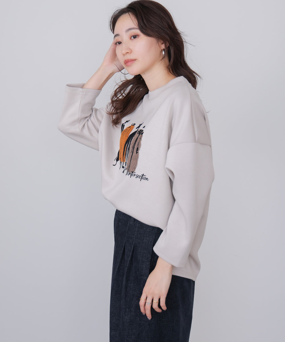 ファープリントプルオーバー