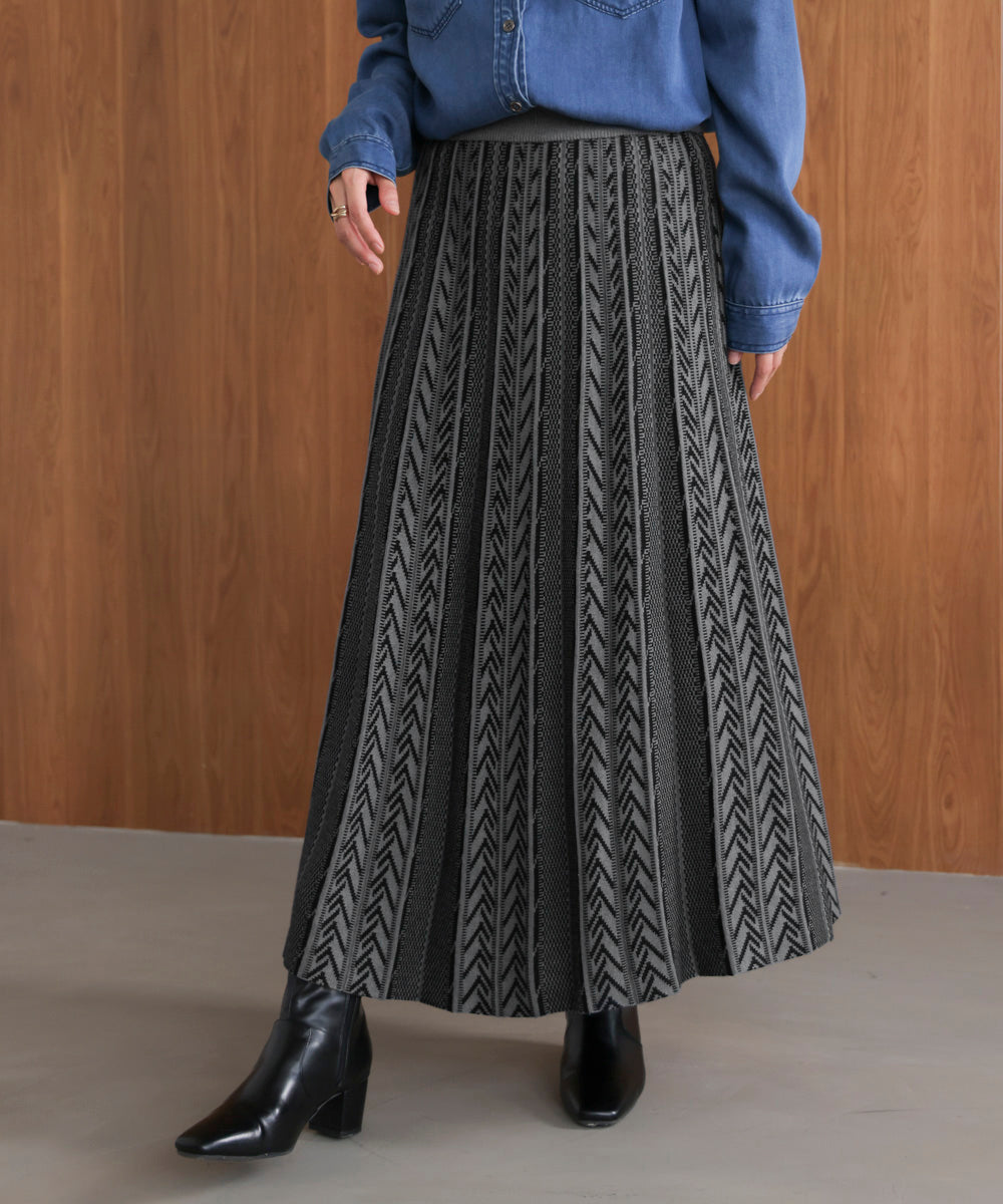 幾何柄ニットスカート