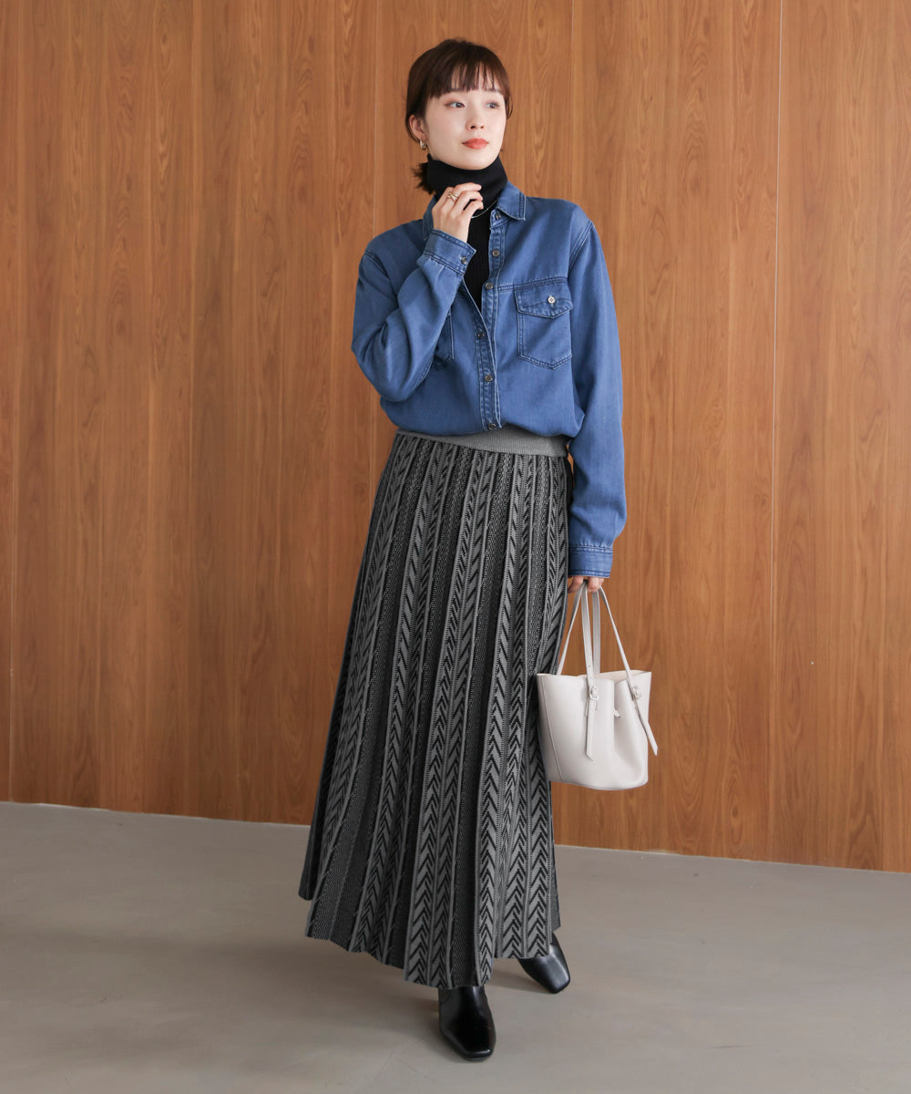 幾何柄ニットスカート