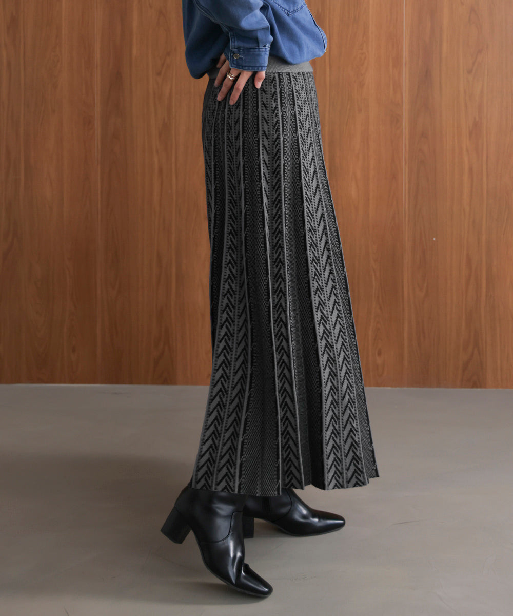 幾何柄ニットスカート