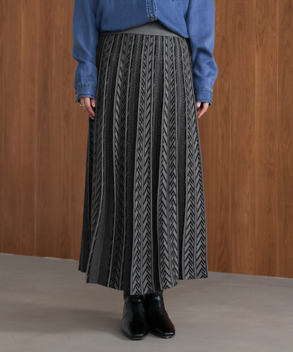 幾何柄ニットスカート