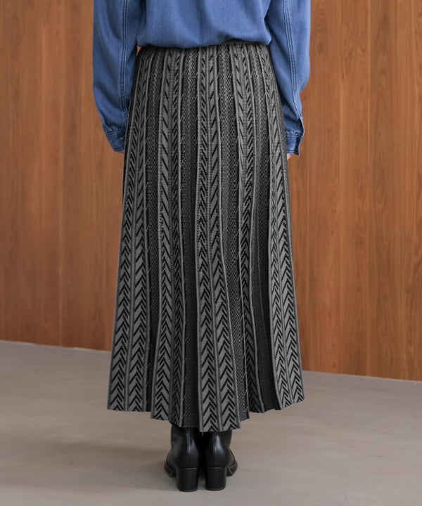 幾何柄ニットスカート