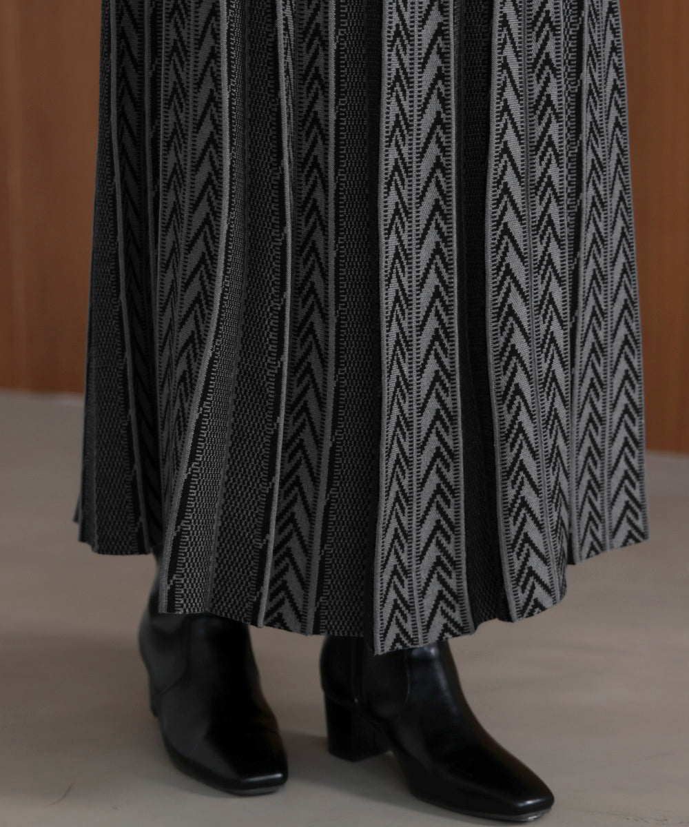 幾何柄ニットスカート