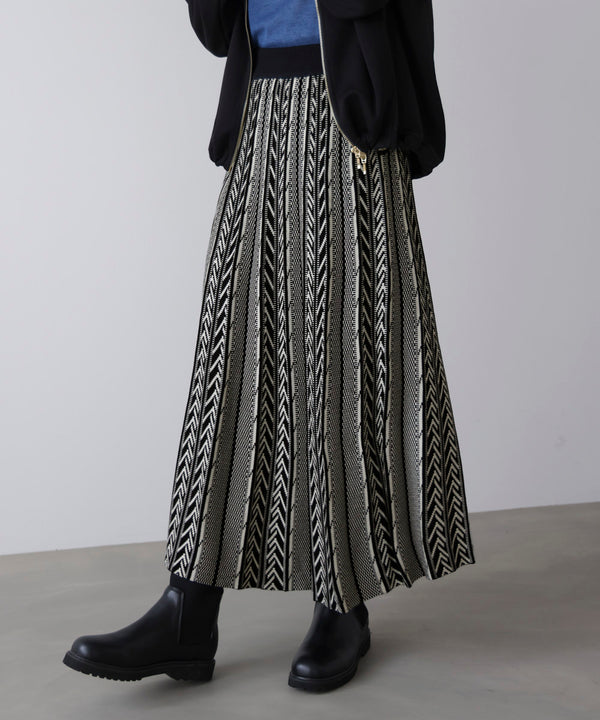 幾何柄ニットスカート