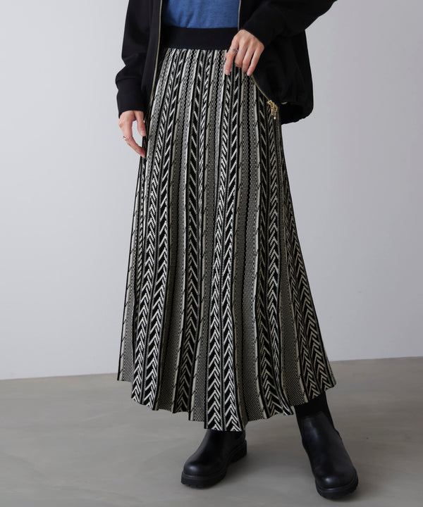 幾何柄ニットスカート