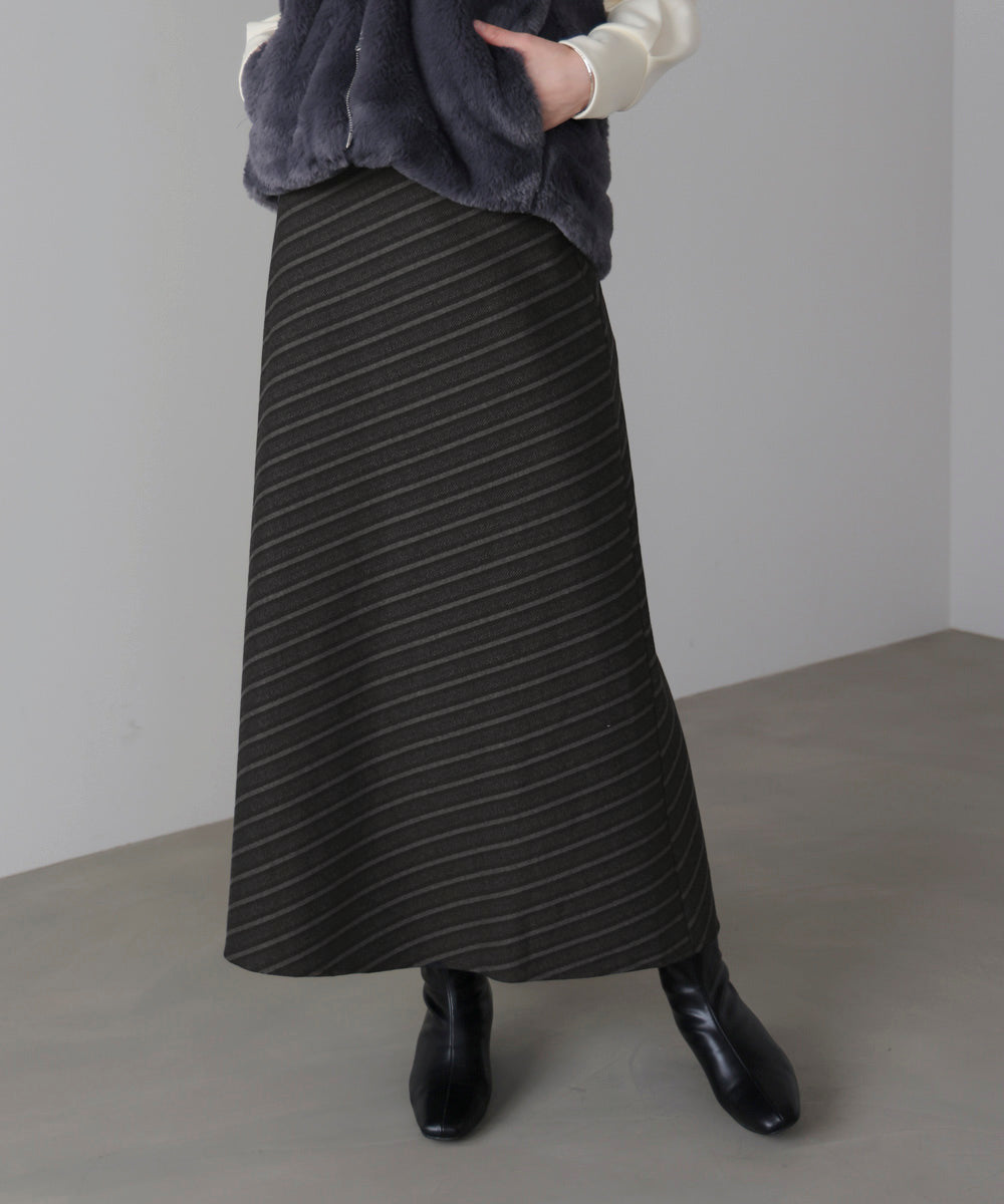 バイアスストライプタイト