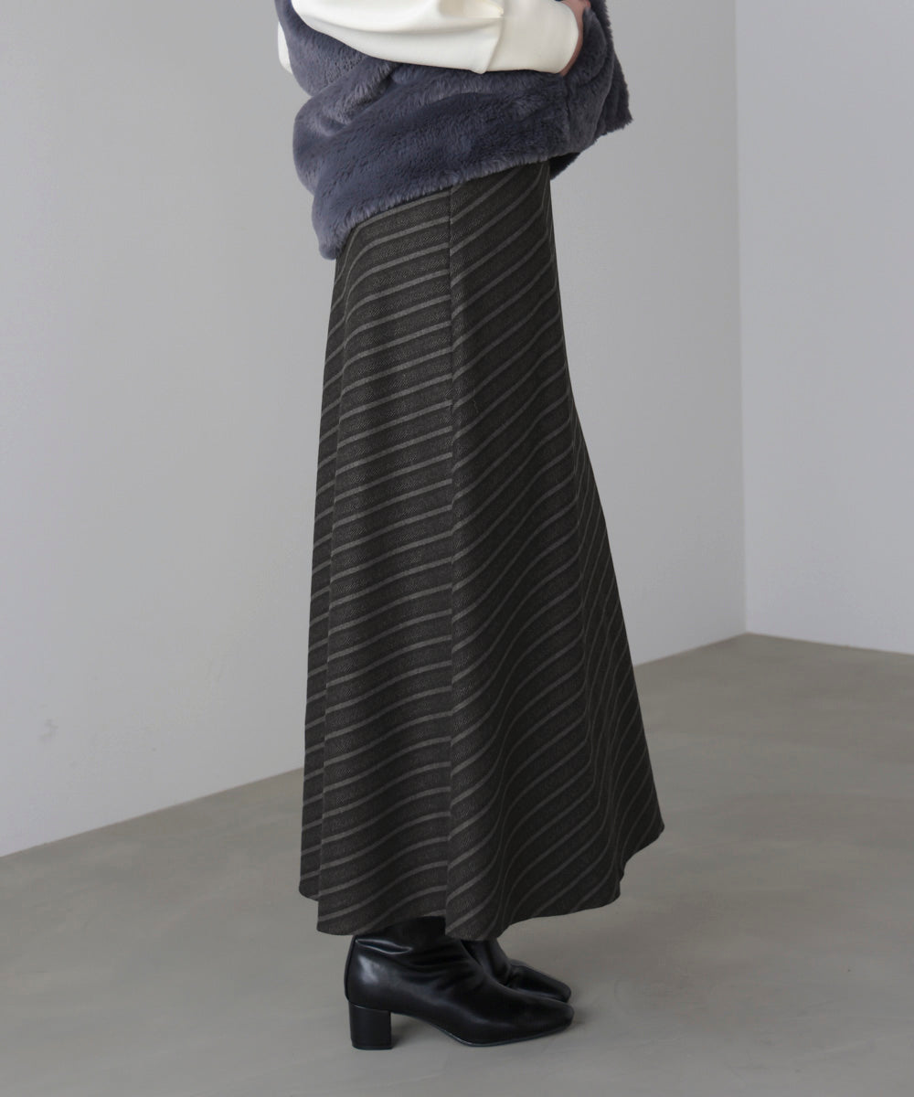 バイアスストライプタイト