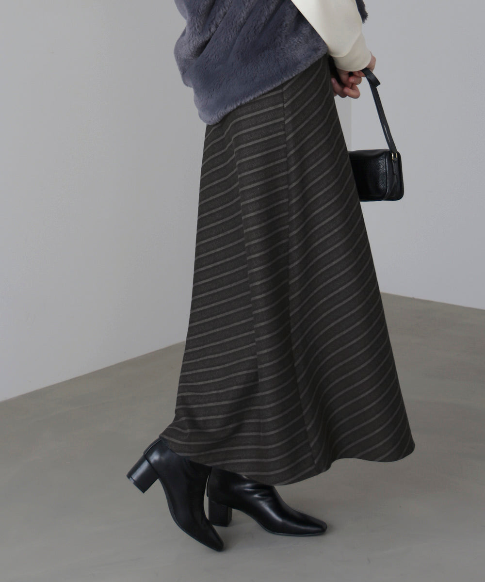 バイアスストライプタイト