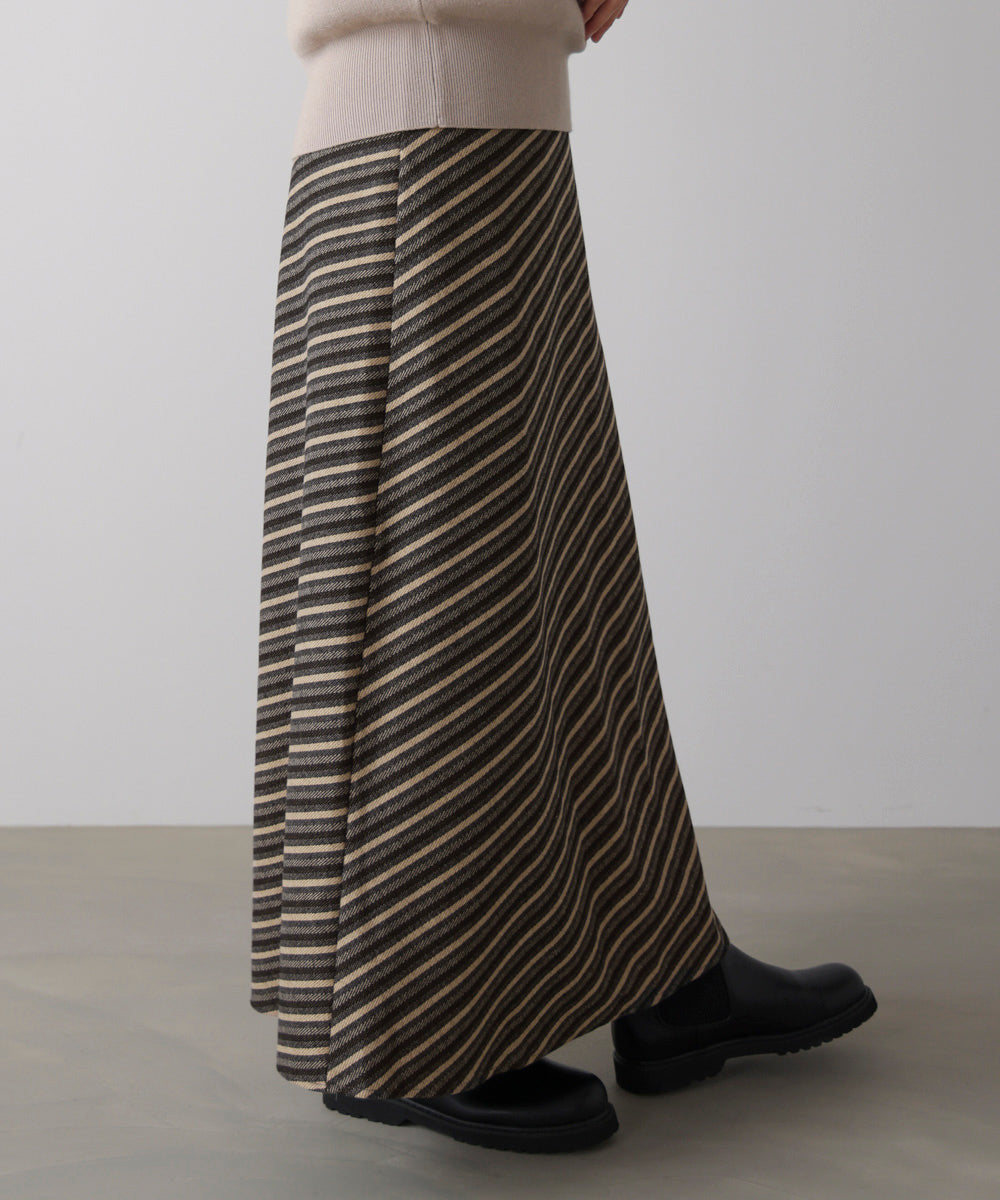 バイアスストライプタイト