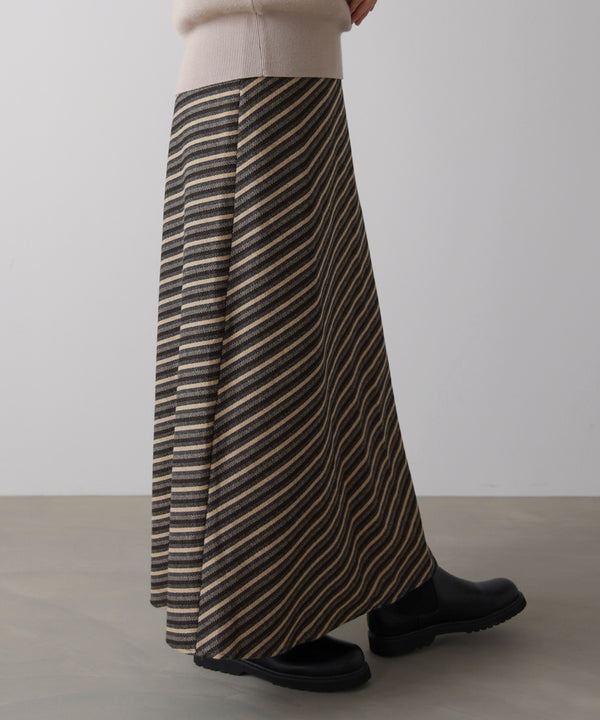 バイアスストライプタイト