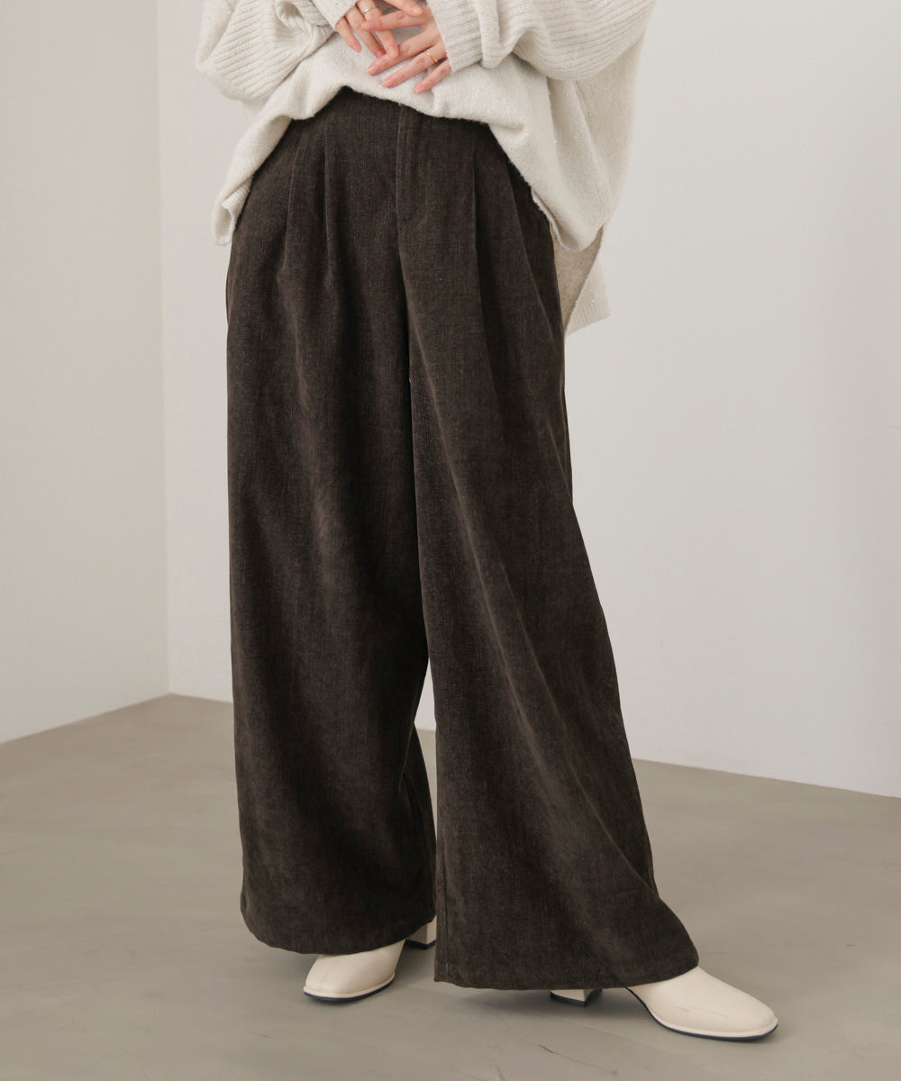 ストレッチベロアライクタックパンツ